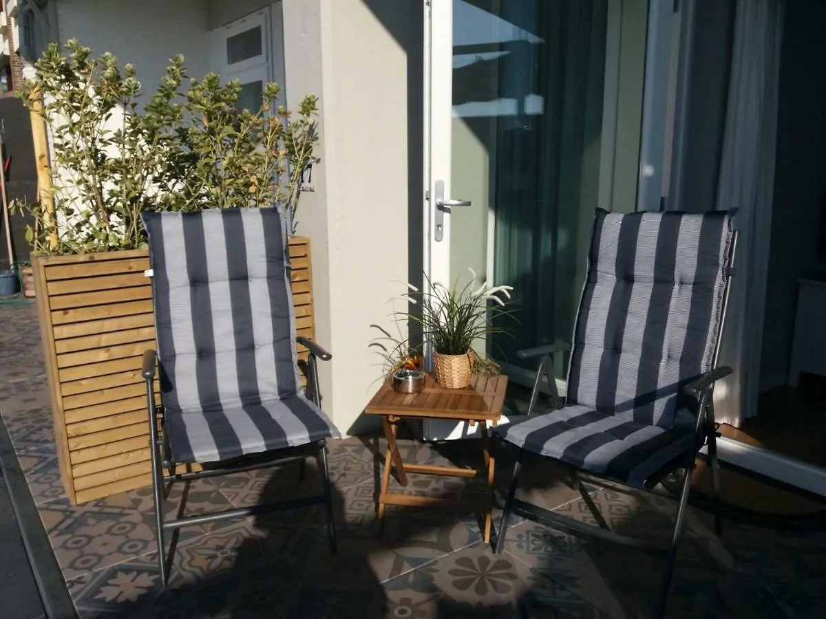 Benny'S Beach House 2 Zandvoort