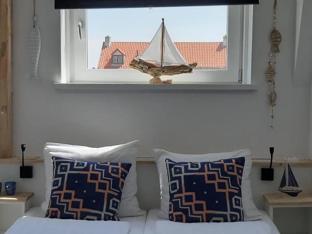 Benny'S Beach House 2 Zandvoort 0*,  Holandia